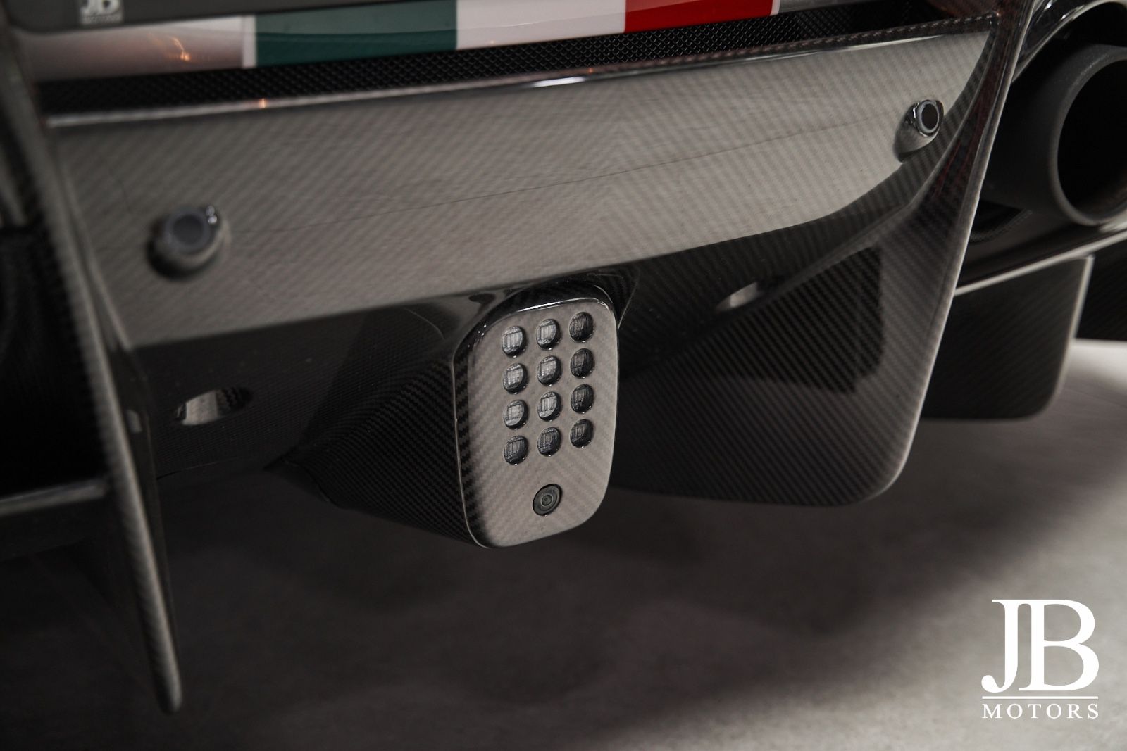 Fahrzeugabbildung Ferrari 488 Pista Spider Tailormade Special Carbon Lift