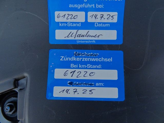 Fahrzeugabbildung BMW X1 sDrive 18 i Advantage/1.Hd/Pano/AHK/Kam/Navi/
