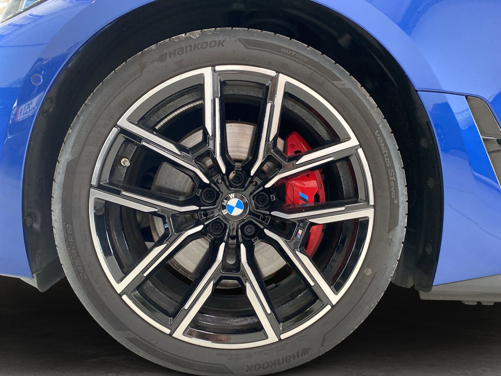 BMW i4 - Bild 17