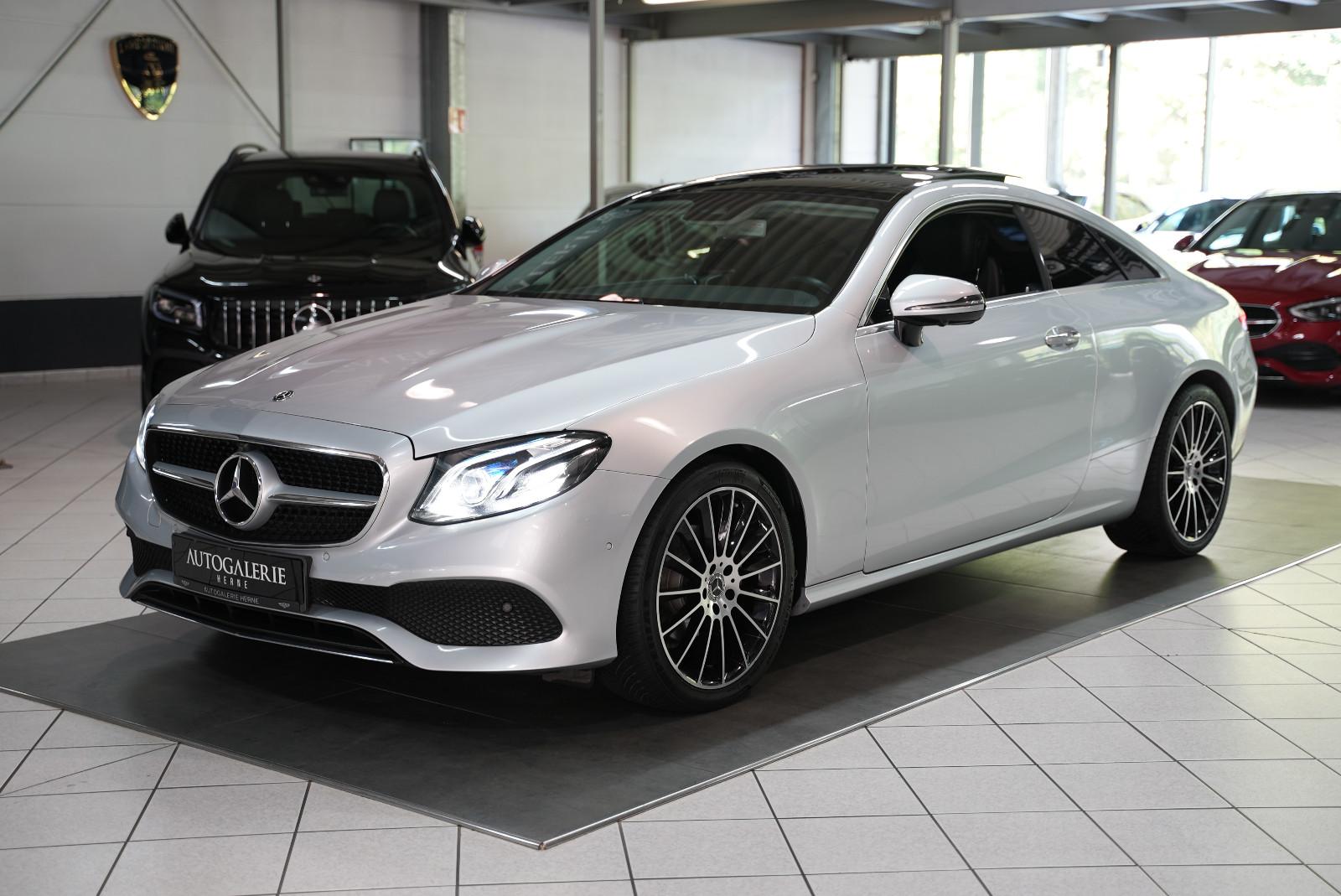 Mercedes-Benz E 200 AUTOM*LEDER*PANO*BURM*LED*360°*ASIST*AMBIE