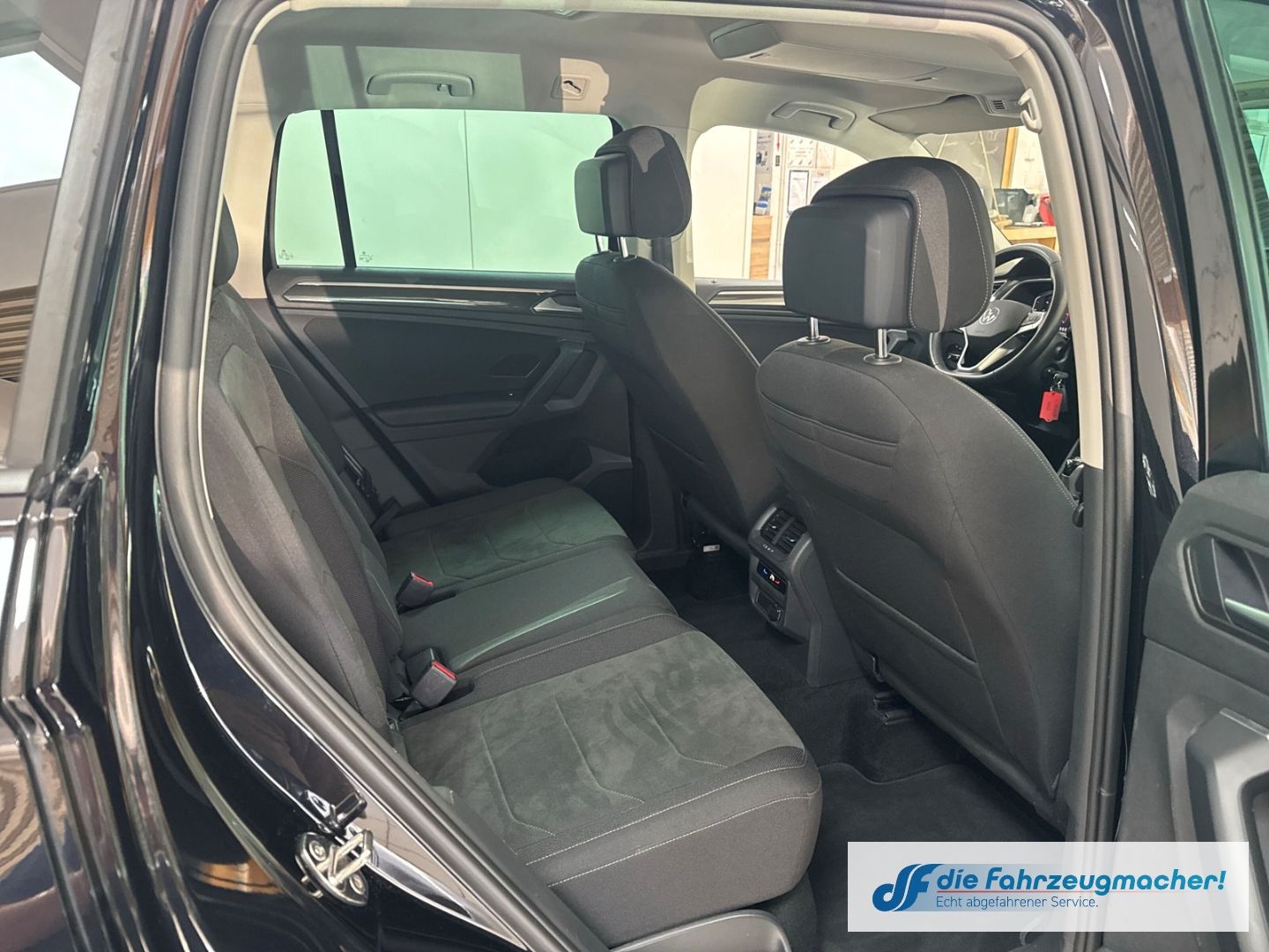 Fahrzeugabbildung Volkswagen Tiguan Life 1.5 TSI BMT Start-Stopp EU6d AHK-kla