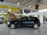 Volkswagen Golf VII Lim. e-Golf *LED*Wärmepumpe*RFK* - Volkswagen Golf mit Elektro-Antrieb: Automatik