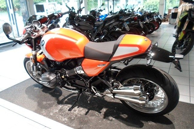 Fahrzeugabbildung BMW R12 S sofort verfügbar