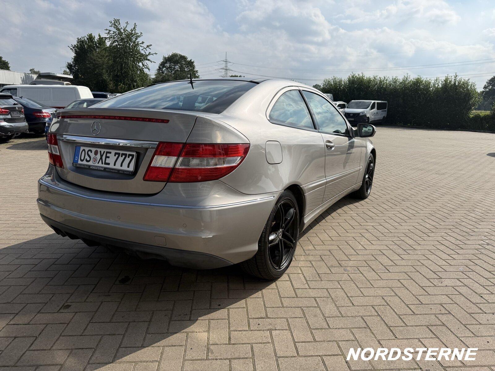Mercedes-Benz CLC 220 CDI Sportcoupé Pano.-Dach/Klima/Sitzhzg.
