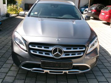 Mercedes GLA 180 - 2