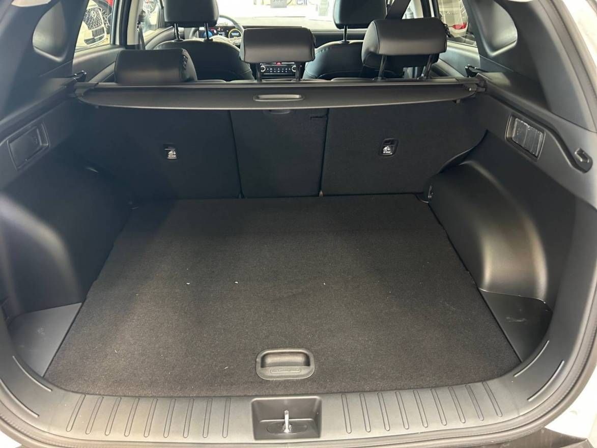 Fahrzeugabbildung Hyundai TUCSON Hybrid Trend/Automatik/Navi/Rückfahrkamer