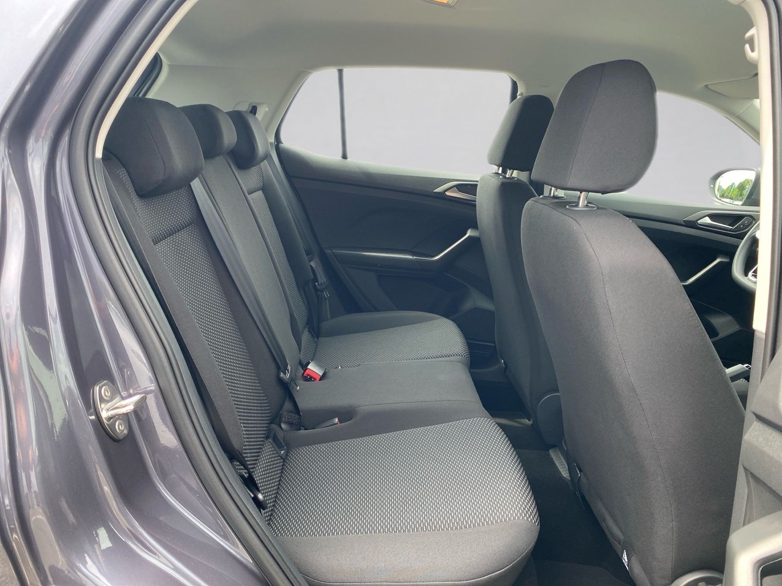 Volkswagen T-Cross - Bild 11