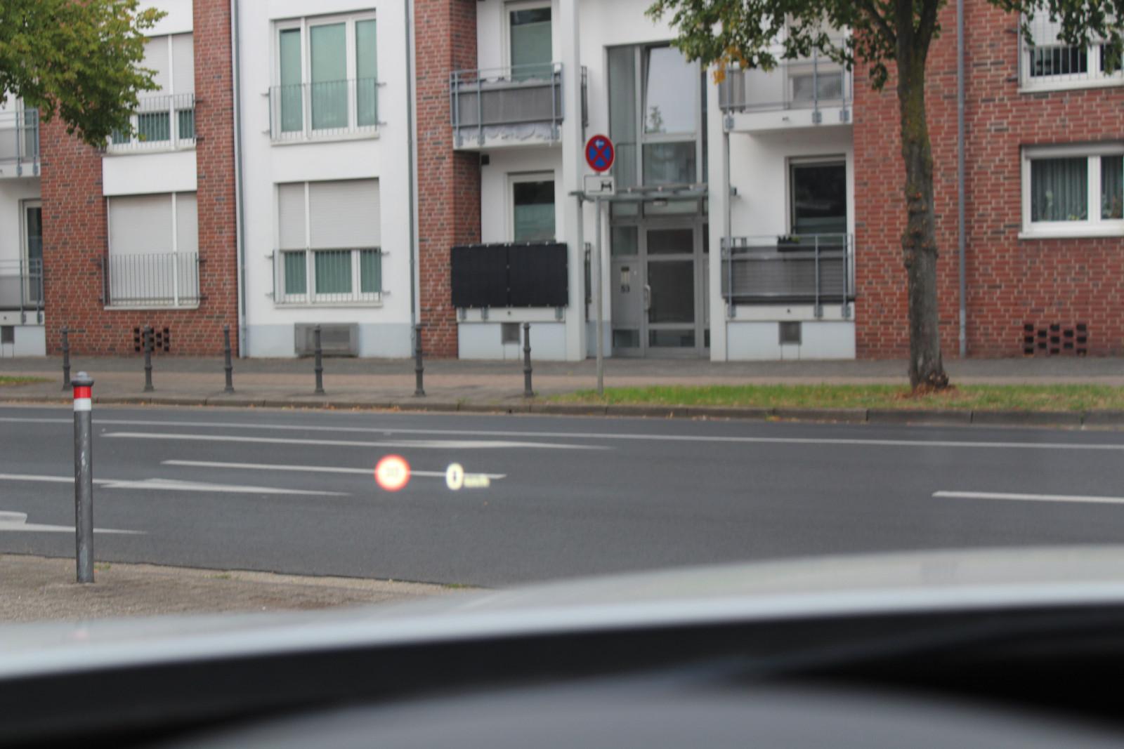BMW 330d M-SPORTPAKET GT+PANO+KAMERA+HUD+LEDER+H&K