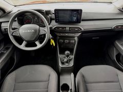 Fahrzeugabbildung Sandero III Stepway Essential TCe 100 ECO-G