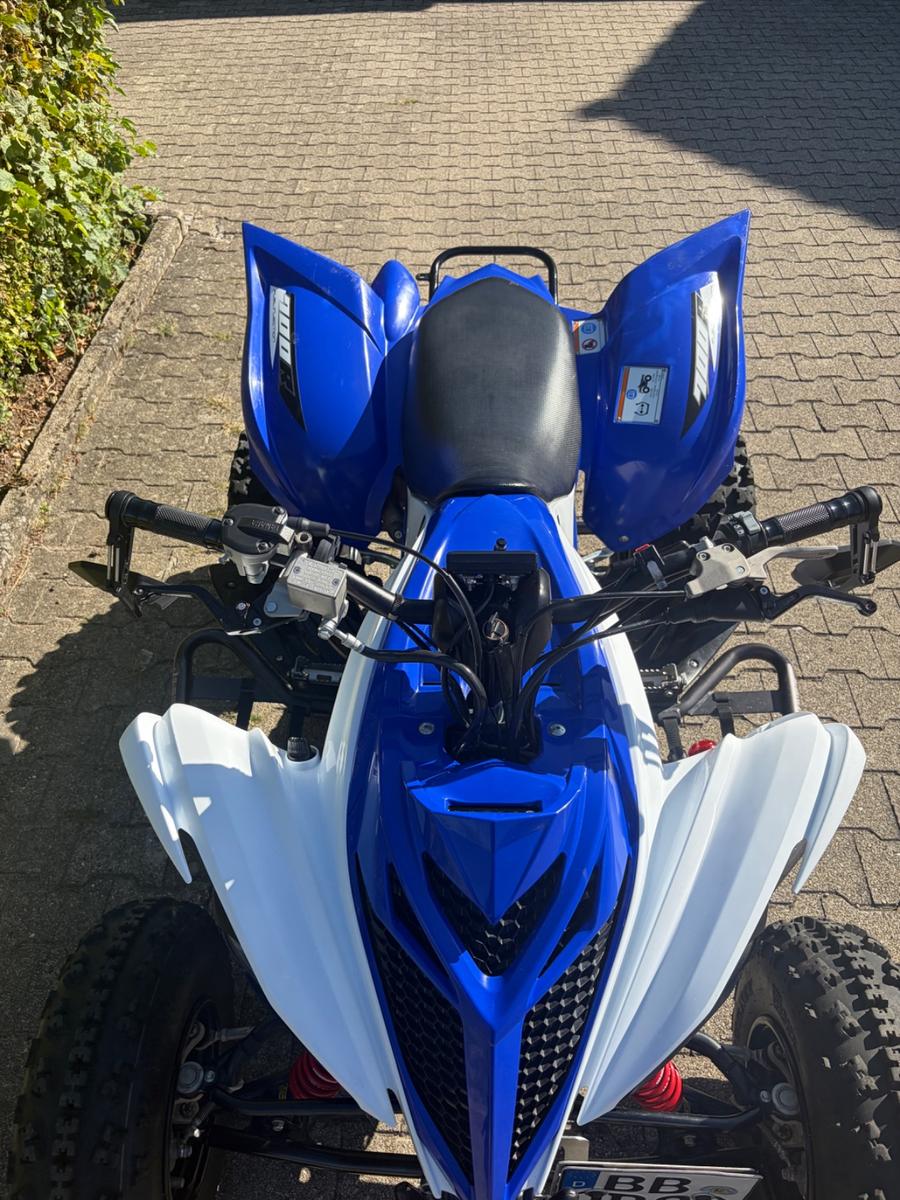 Yamaha Raptor 2014 — interior