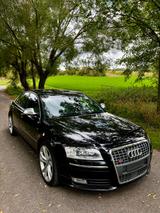 Audi S8 5.2 tiptronic quattro / 2.Hand / AHK / Bose  - Audi S8 mit Benzin-Antrieb: Limousine, 5.2