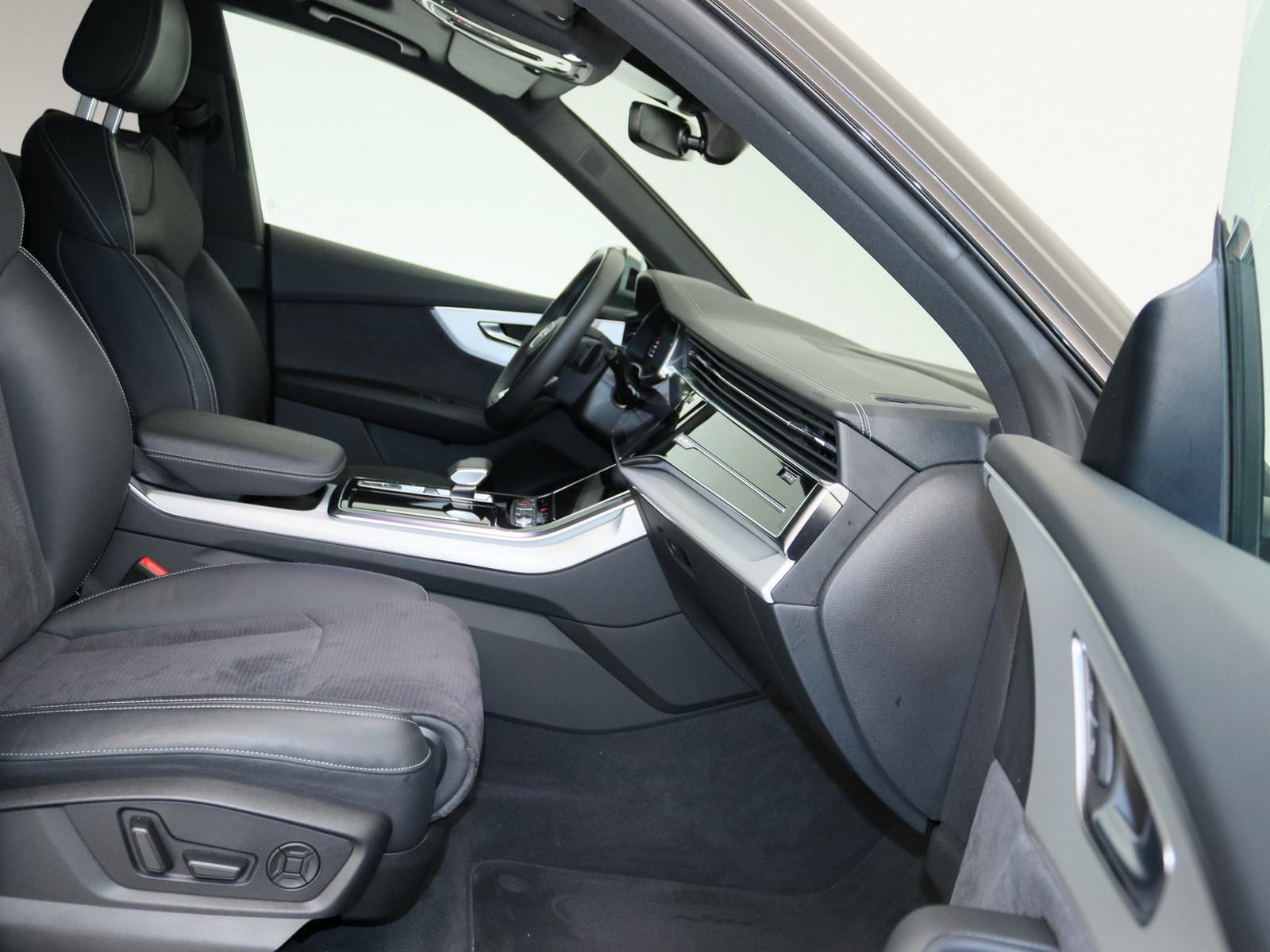 Audi SQ8 4.0 TFSI quattro AHK 360° MATRIX-LED PANO