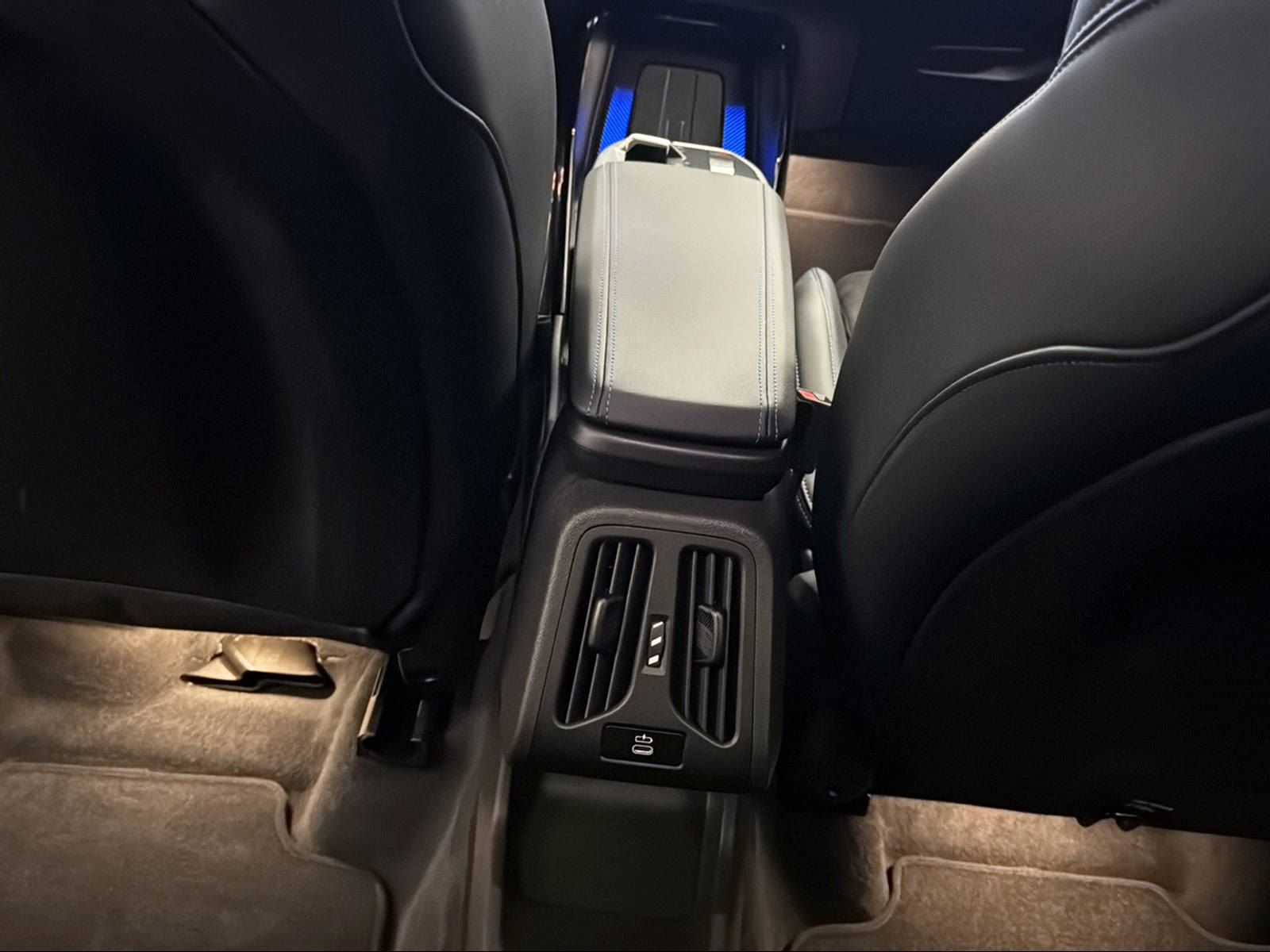 BMW 220 Active Tourer - Bild 20