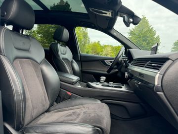 Audi Q7 - 11