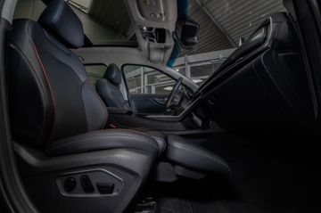 Bild 23 BAIC Beijing X75 AHK M&S Klimaauto. Pano USB