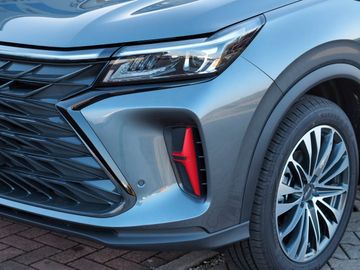 Bild 24 DFSK Fengon 600 Panodach Kamera LED CarPlay