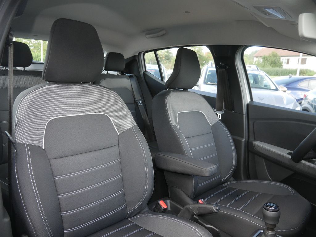 Fahrzeugabbildung Dacia Sandero Expression TCe 90