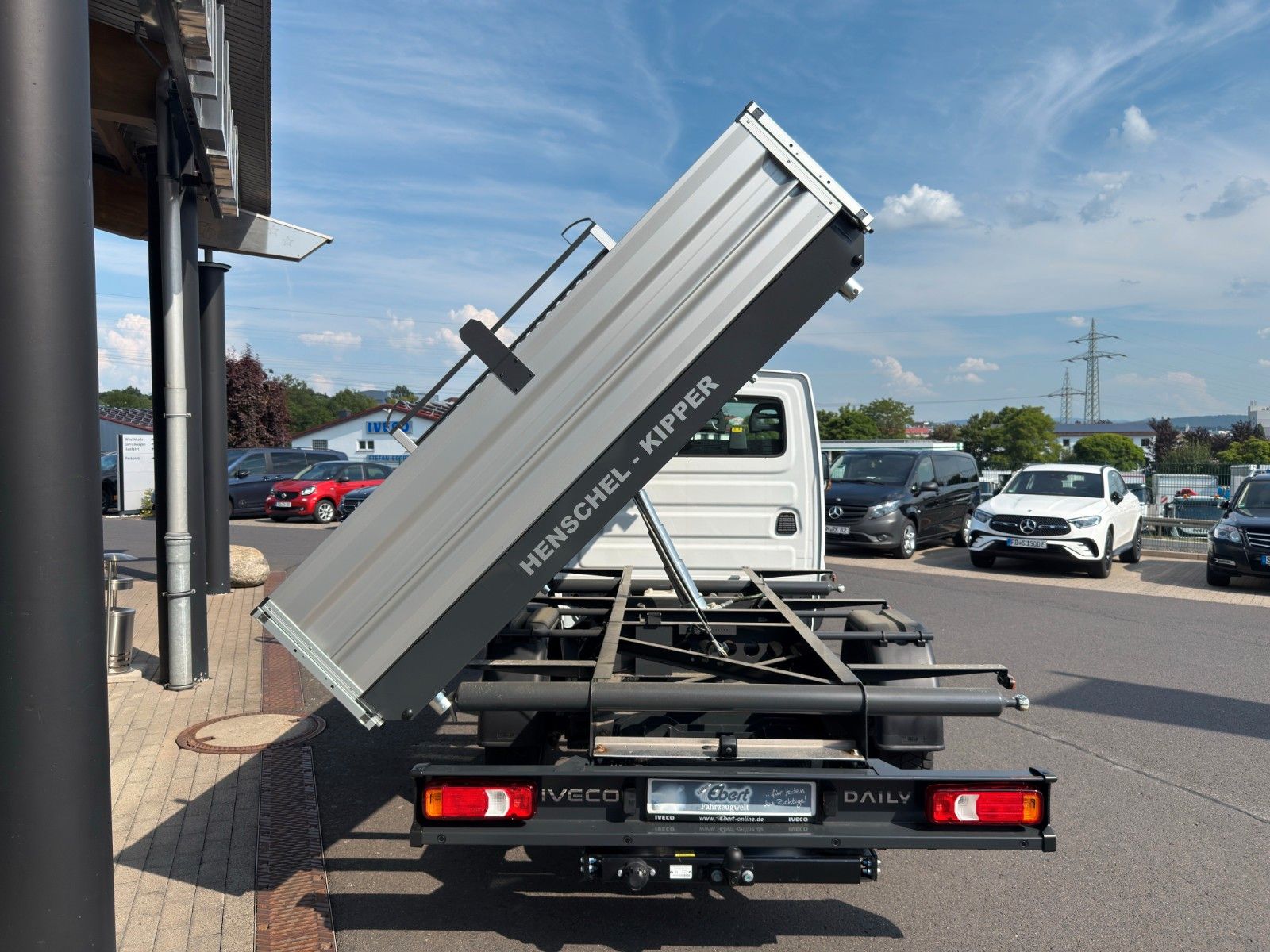 Fahrzeugabbildung Iveco Daily 35S16 3.0L *R3.450mm*AHK*Kamera*Klima*