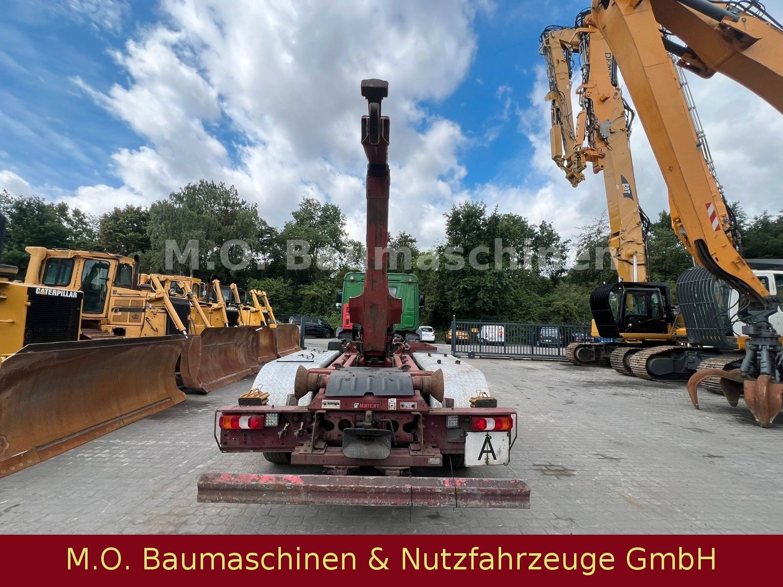 Fahrzeugabbildung Mercedes-Benz Antos 2543/Euro 6/Hiab XR 21S59/