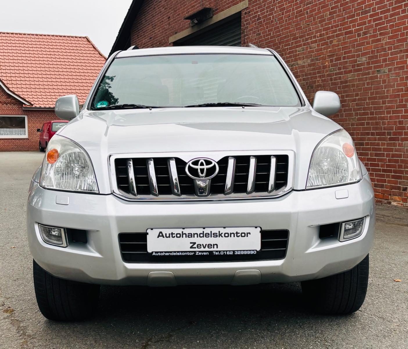 Toyota Land Cruiser 3.0 D-4D Sol/Automatik/5Sitzer/AHK