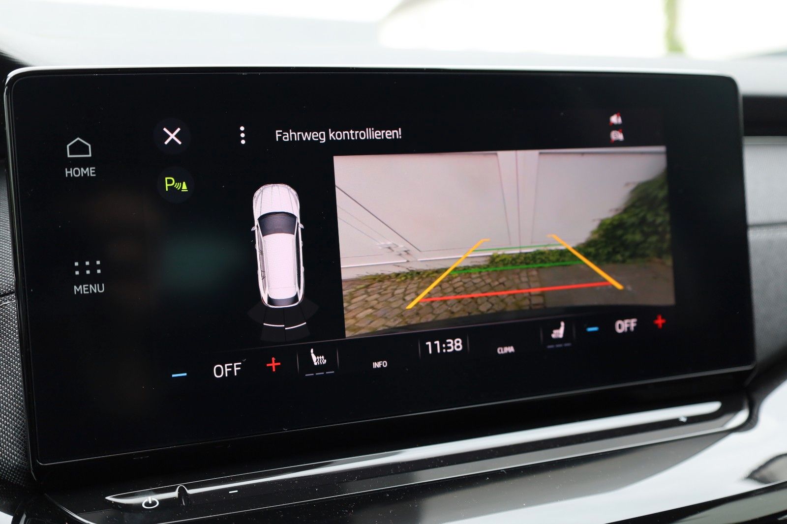 Fahrzeugabbildung SKODA Octavia Combi 1,5 TSI Style DSG *el. Heckklappe