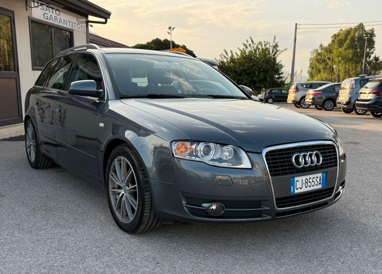 Audi A4 2005 — rear view