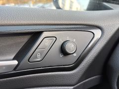 Fahrzeugabbildung Volkswagen Golf VII Variant GTD -DYNAUDIO*BiXen*Sitzhzg*PDC