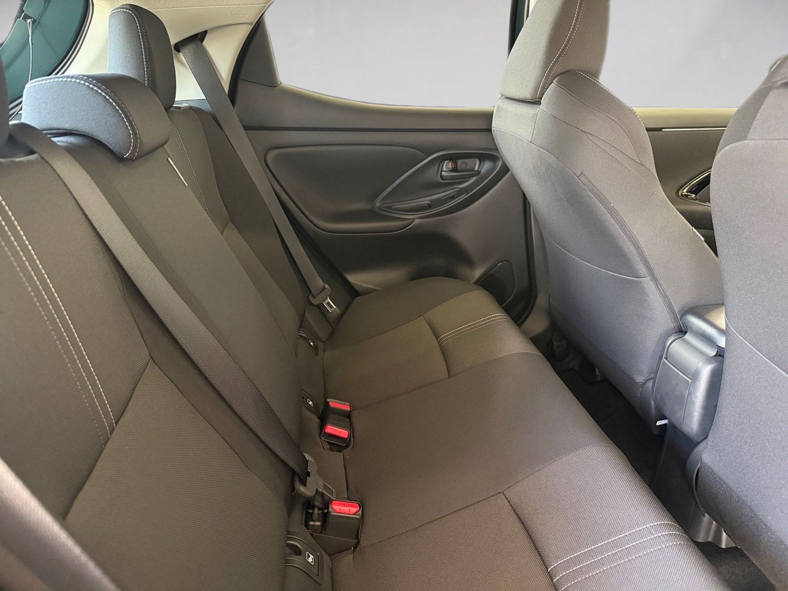 Fahrzeugabbildung Toyota Yaris 1.5 Teamplayer Kamera,LED,ACC,PDC