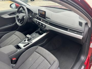 Audi A4 - 12