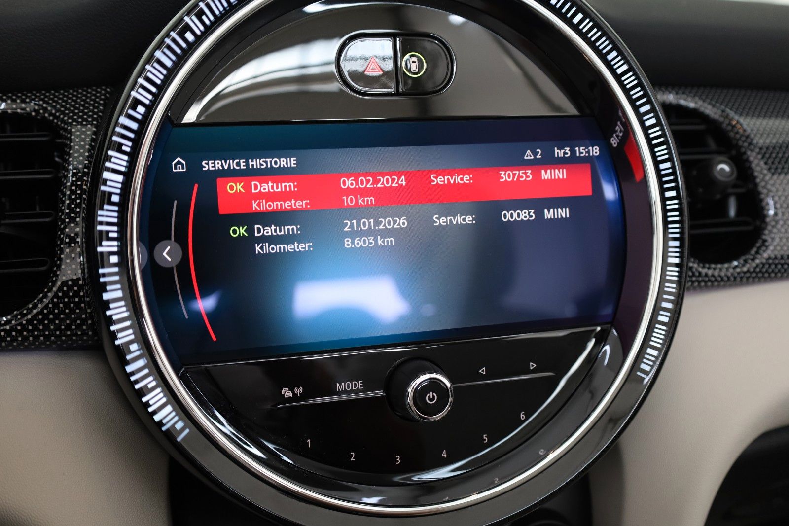Fahrzeugabbildung MINI Cooper S JCW Trim Leder,Nani,LED,HUD,Apple CarP.