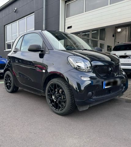 Smart ForTwo coupé 60kW EQ *Allwetter*Scheckheft*