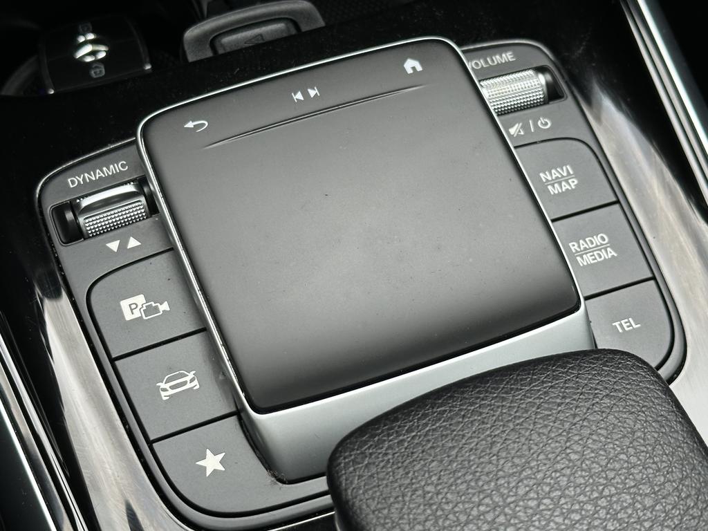 Mercedes-Benz GLB 180