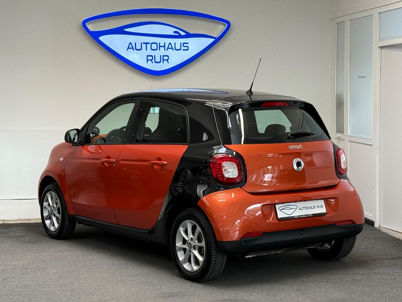 Smart ForFour Basis 52 kW/Touchscreen/Tempomat