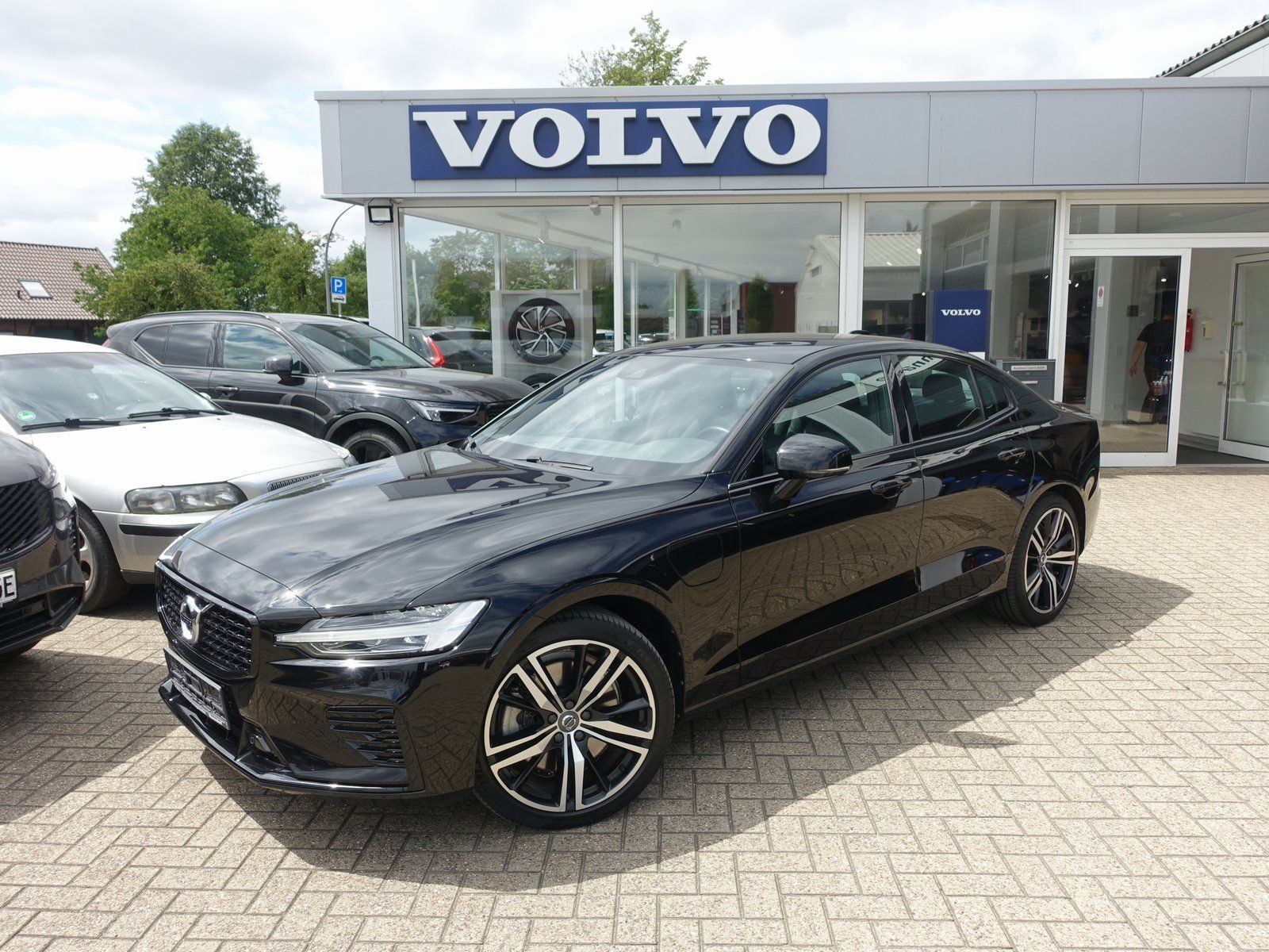 Volvo S60 Recharge R-Design T8 AWD AHK/KAMERA/PILOT