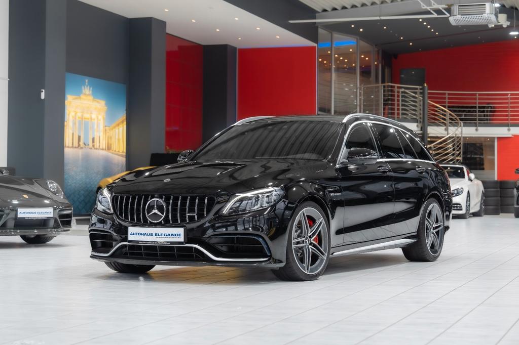Mercedes-Benz C 63 AMG