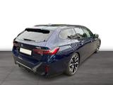 BMW i5 M60 xDrive Touring M-PAK HK - blaue BMW i5