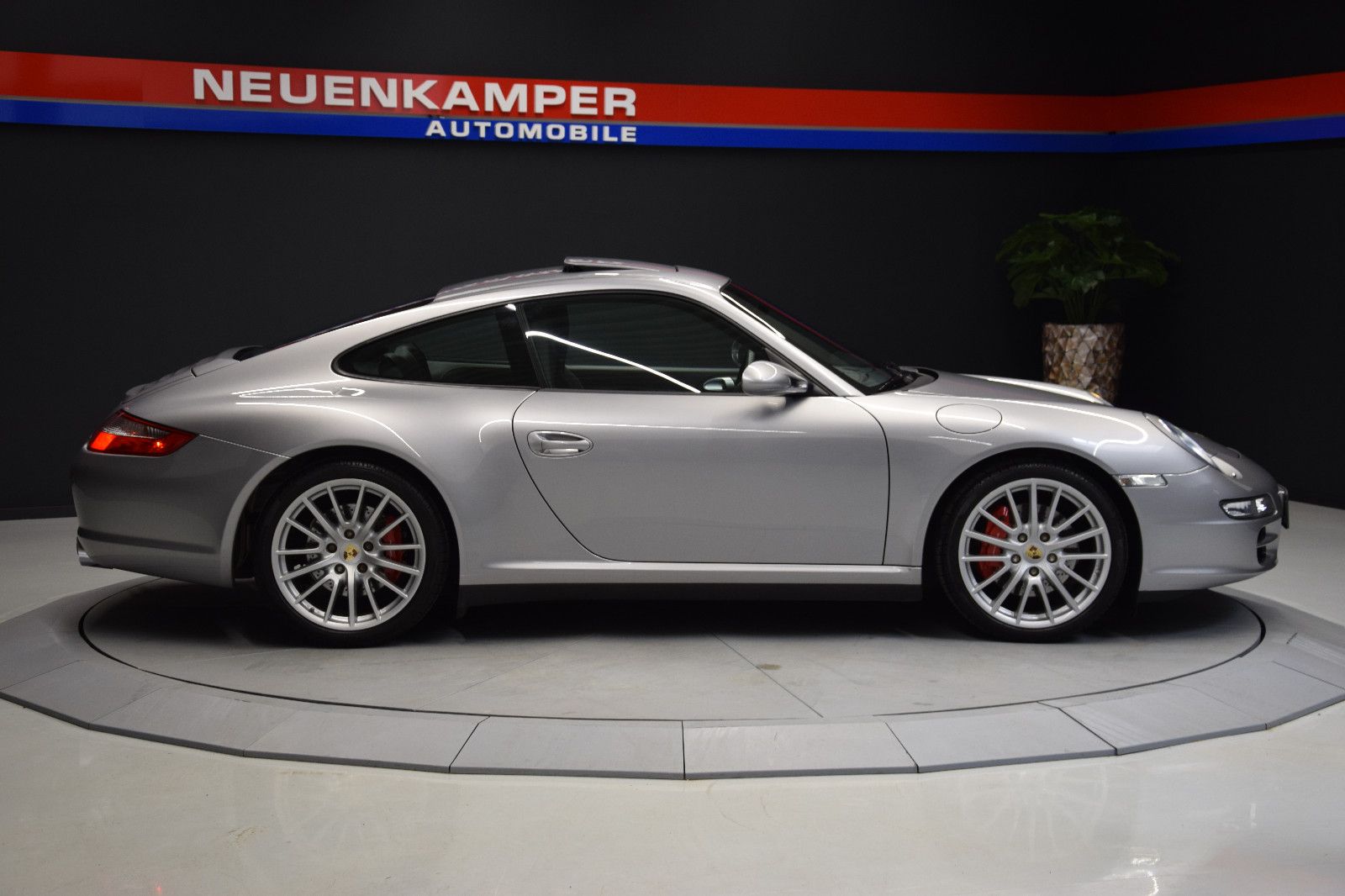 Fahrzeugabbildung Porsche 997 Carrera 4S Coupé Chrono-Plus Sport-AGA Bose