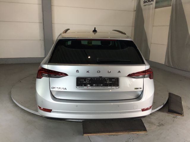 Fahrzeugabbildung Skoda Octavia Clever Combi 1.5 TSI DSG/Navi/RFK/ACC