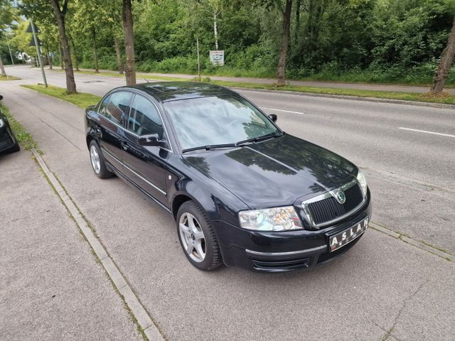 Skoda Superb Elegance*1HD*SKODA-SH*EU4*VOLL-AUSSATTUNG