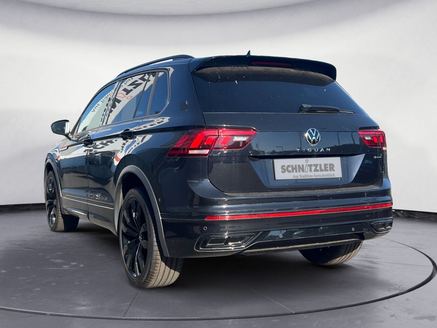 Volkswagen Tiguan R-Line 2.0 TDI 4M DSG MATRIX/NAVI/KAMERA/ imagem 3