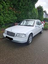 Mercedes-Benz Mercedes C180 W202 | nur 80.700 km | Garagenwage - Mercedes-Benz C 180: W202