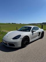 Porsche Cayman  - Porsche Cayman aus 2019