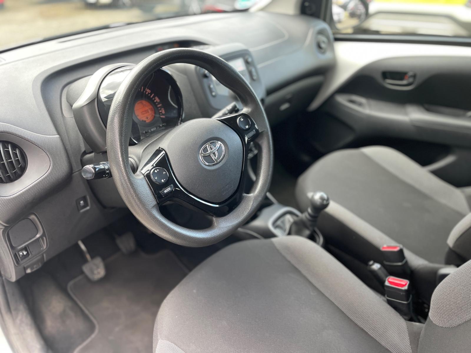Toyota Aygo (X) 1,0-l-VVT-i KLIMA/BLUETOOTH/RADIO/GAR!