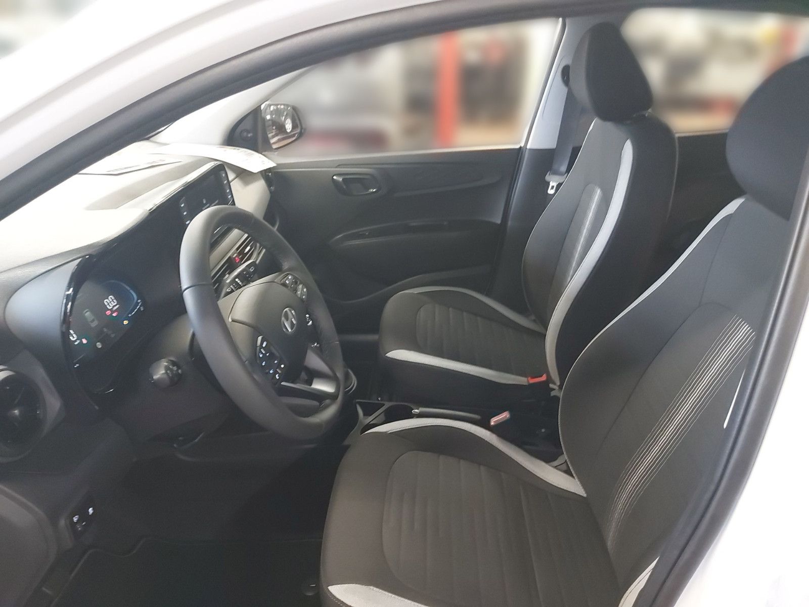 Fahrzeugabbildung Hyundai i10 1,0 Select Navi Mj.25 63PS