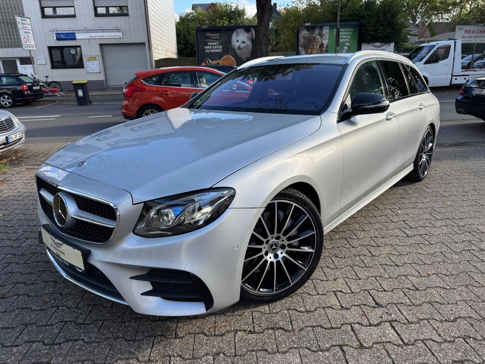 Mercedes-Benz E 350d FACELIFT*AMG*MUTLIBEAM LED*LEDER*STANDHEI