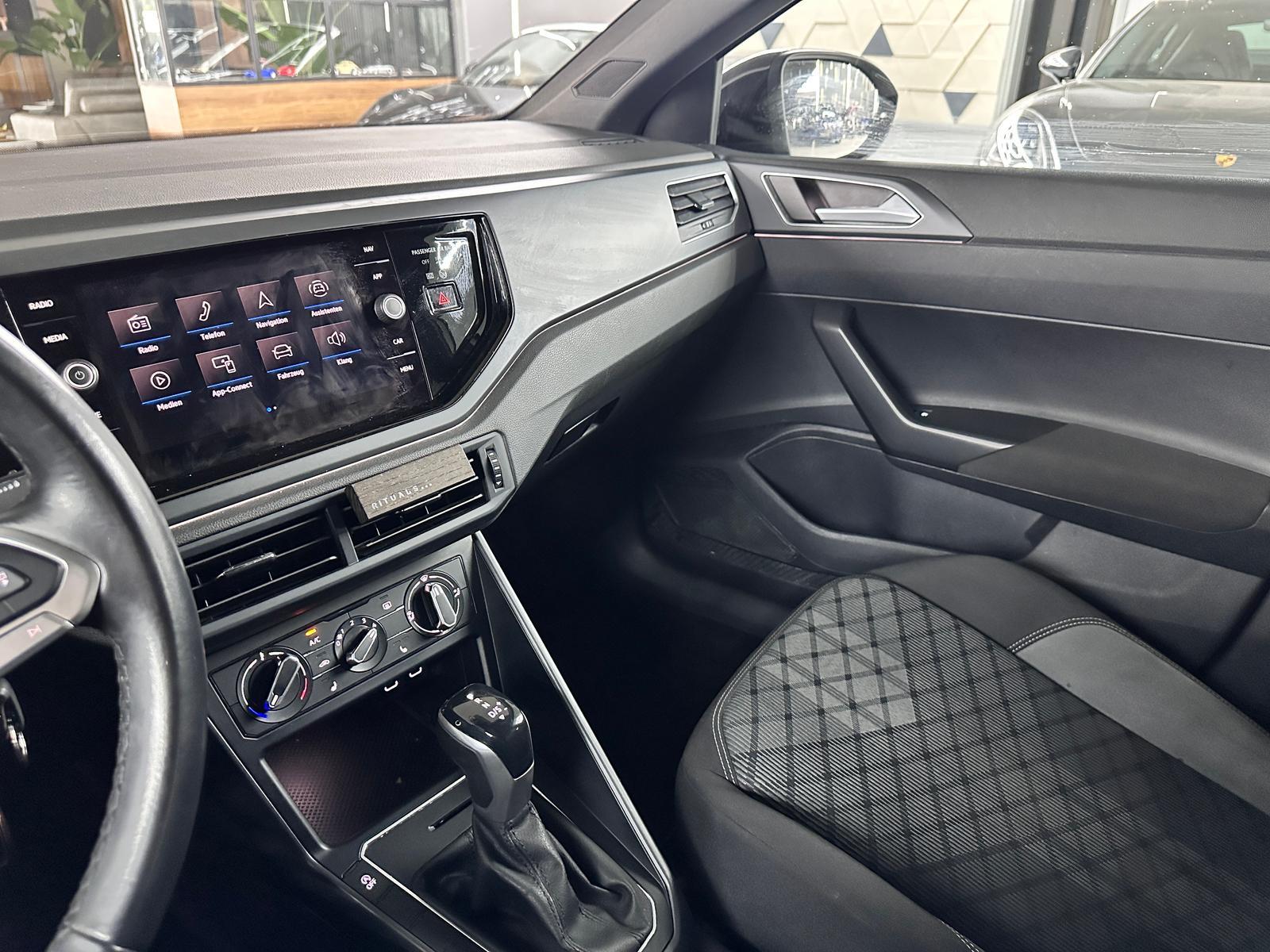 Volkswagen Taigo R-Line 1.0 TSI CARPLAY/NAVI/IQ.LIGHT, миниатюра 23