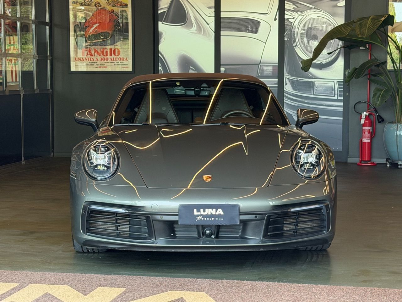 Porsche 911 Carrera 4S Cabriolet imagem 2