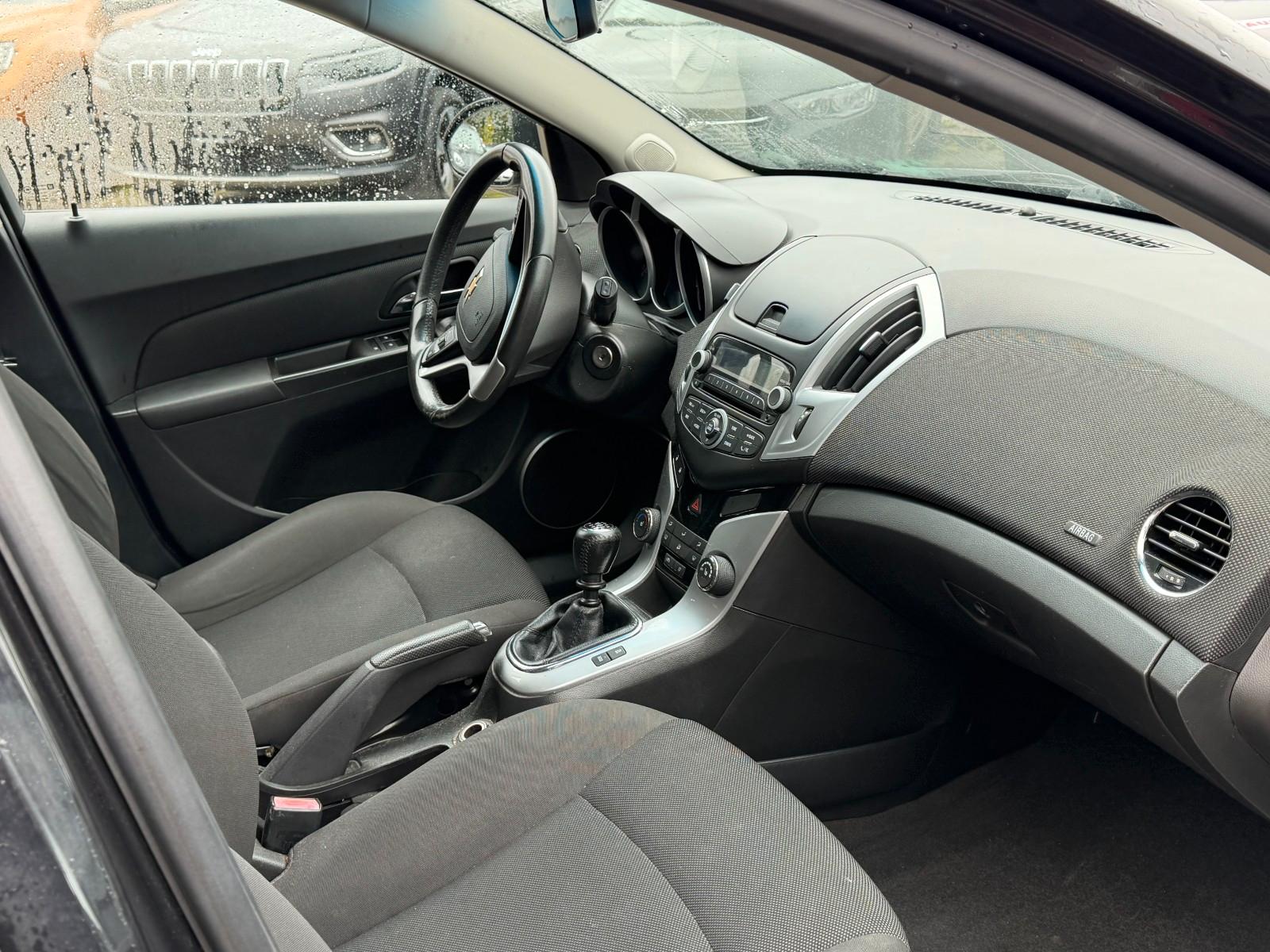 Chevrolet Cruze 2013 — photo 6