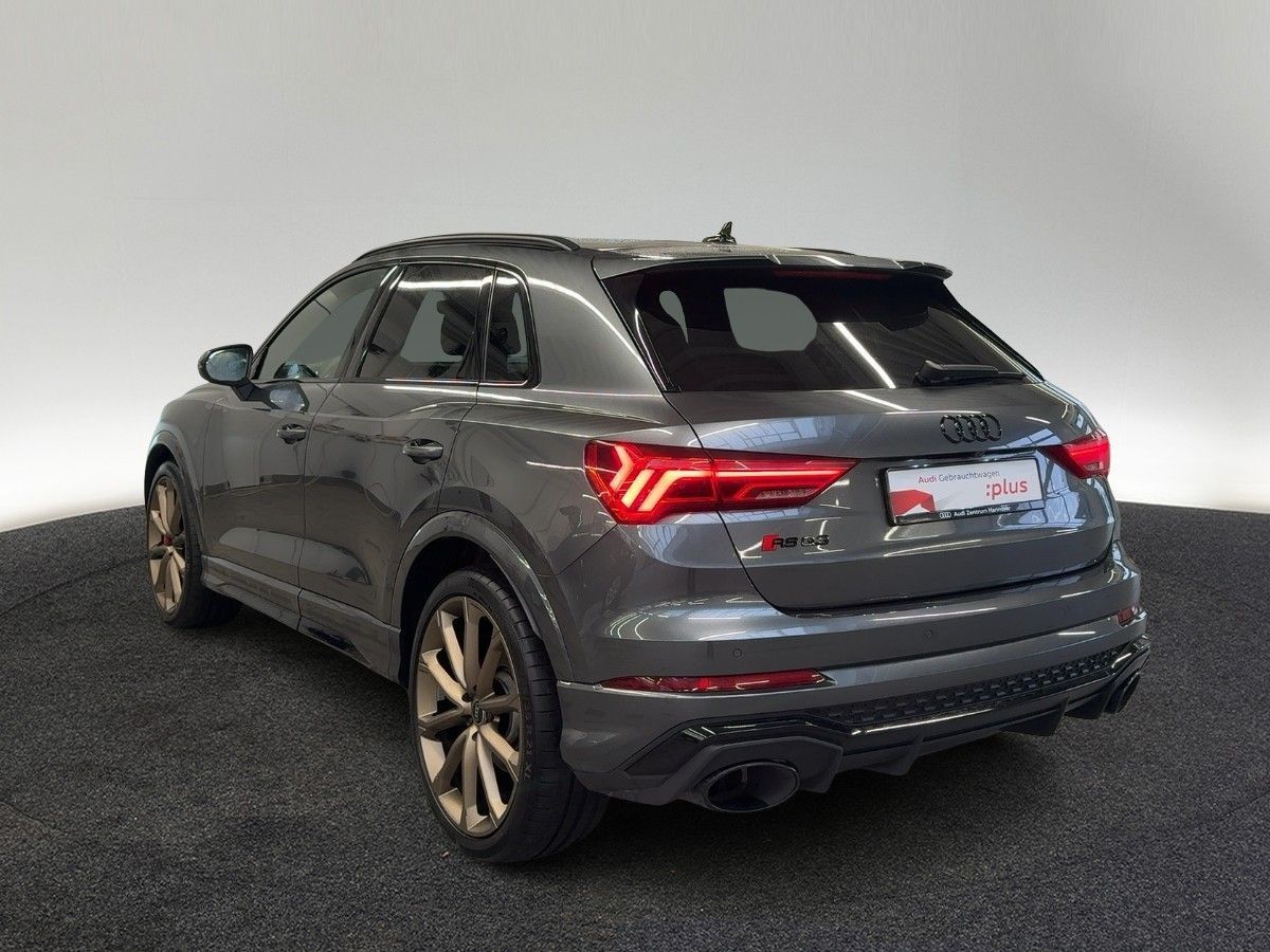 Audi RSQ3 - Bild 3