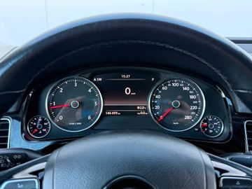Volkswagen Touareg - 10